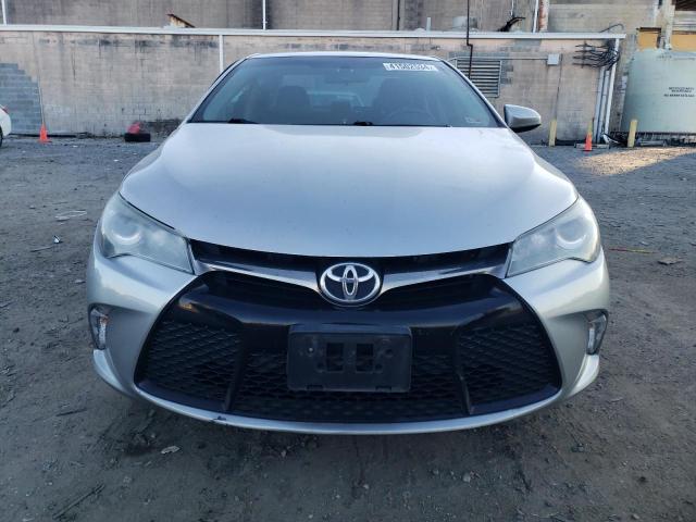 4T1BF1FK5HU282447 - 2017 TOYOTA CAMRY LE SILVER photo 5