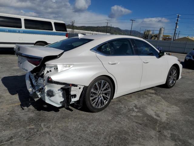 58AD11D16MU006167 - 2021 LEXUS ES 250 BASE WHITE photo 3