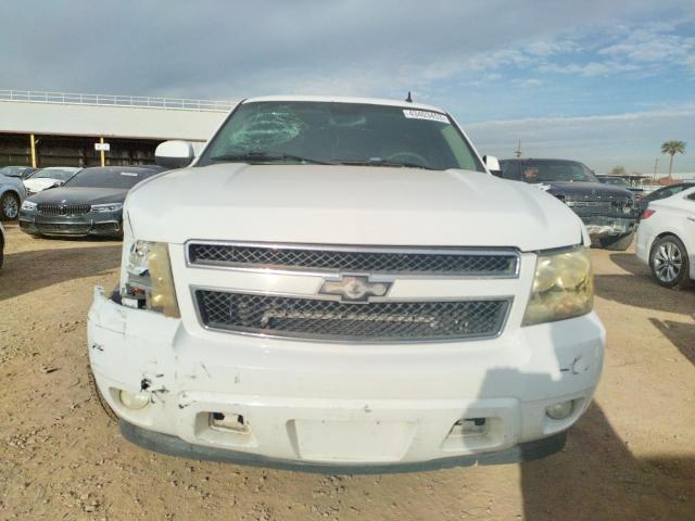 3GNFC16008G160134 - 2008 CHEVROLET SUBURBAN C1500  LS WHITE photo 5