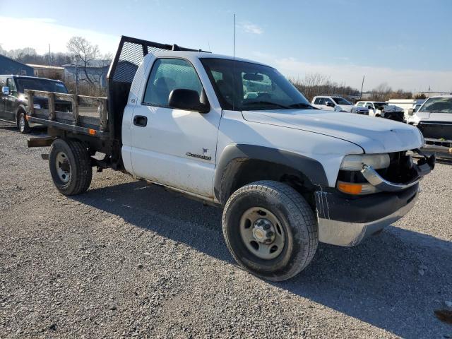 1GBHC24U81E243857 - 2001 CHEVROLET silverado C2500 HEAVY DUTY WHITE photo 4