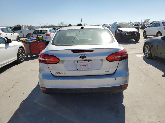 1FADP3F2XJL259415 - 2018 FORD FOCUS SE SILVER photo 6