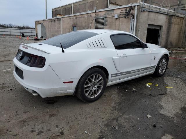 1ZVBP8AM1E5265392 - 2014 FORD MUSTANG WHITE photo 3