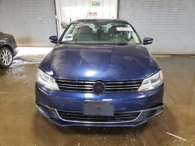 3VWDP7AJ1DM386151 - 2013 VOLKSWAGEN JETTA SE BLUE photo 5