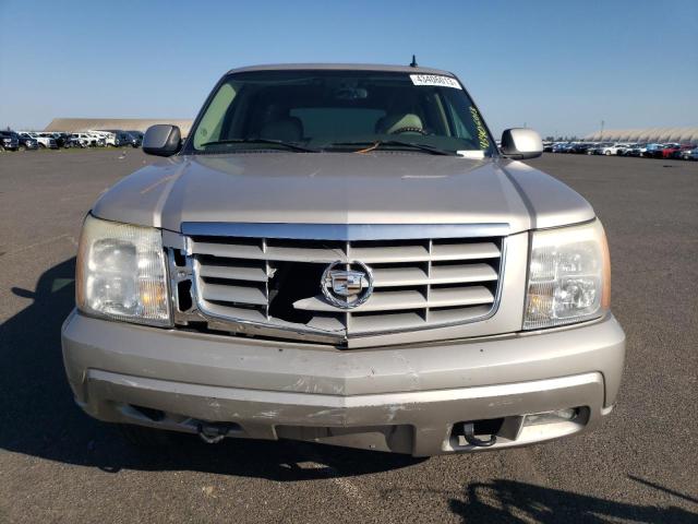 1GYEK63N16R116445 - 2006 CADILLAC ESCALADE LUXURY GRAY photo 5