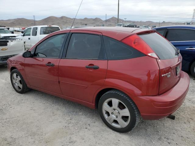 3FAFP37N85R109568 - 2005 FORD FOCUS ZX5 RED photo 2