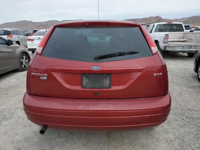 3FAFP37N85R109568 - 2005 FORD FOCUS ZX5 RED photo 6