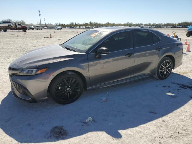 4T1T11AK9RU916712 - 2024 TOYOTA CAMRY SE NIGHT SHADE GRAY photo 1