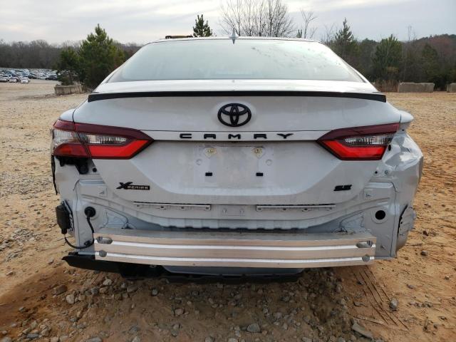 4T1G11AK6RU204806 - 2024 TOYOTA CAMRY SE NIGHT SHADE WHITE photo 6