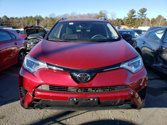 JTMBFREV0JD257301 - 2018 TOYOTA RAV4 LE RED photo 5