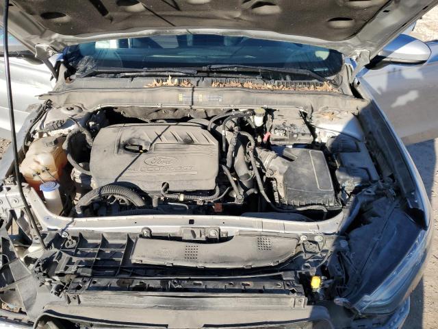 3FA6P0HD4JR224635 - 2018 FORD FUSION SE SILVER photo 11