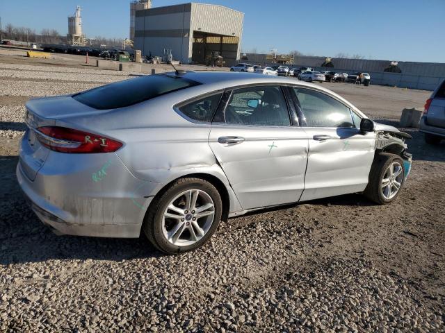 3FA6P0HD4JR224635 - 2018 FORD FUSION SE SILVER photo 3