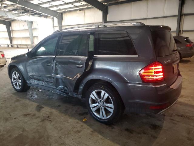 4JGBF7BE7BA690105 - 2011 MERCEDES-BENZ GL 450 4MATIC GRAY photo 2