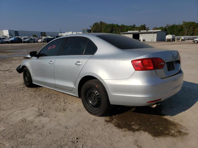 3VW2K7AJ7CM315993 - 2012 VOLKSWAGEN JETTA BASE Gümüş foto 2