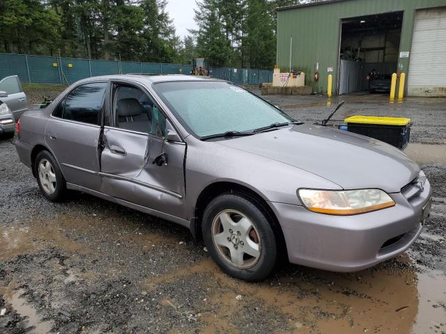 1HGCG1654YA068469 - 2000 HONDA ACCORD EX SILVER photo 4