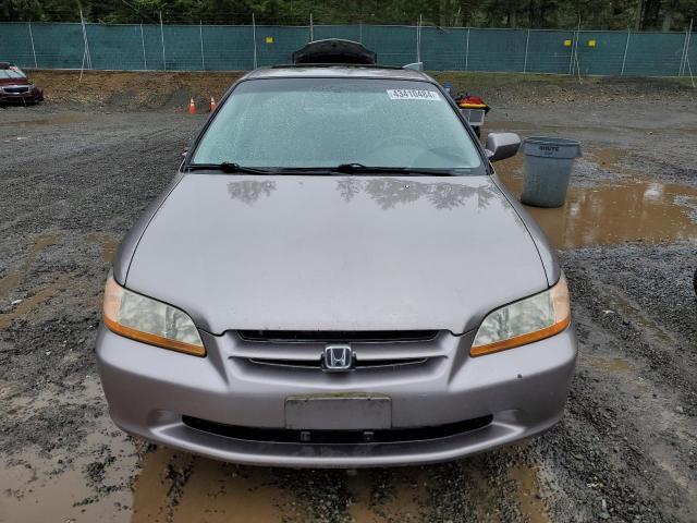 1HGCG1654YA068469 - 2000 HONDA ACCORD EX SILVER photo 5