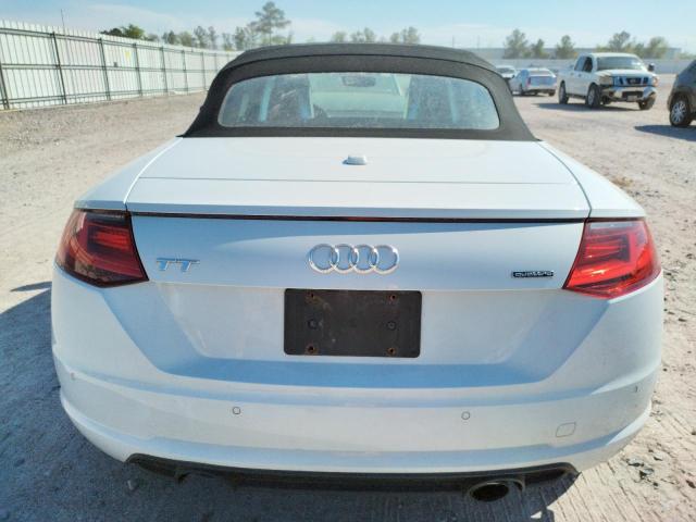 TRUT5CFV5H1001692 - 2017 AUDI TT WHITE photo 10