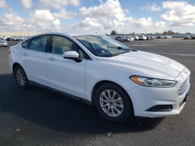 3FA6P0G72GR261784 - 2016 FORD FUSION S WHITE photo 4