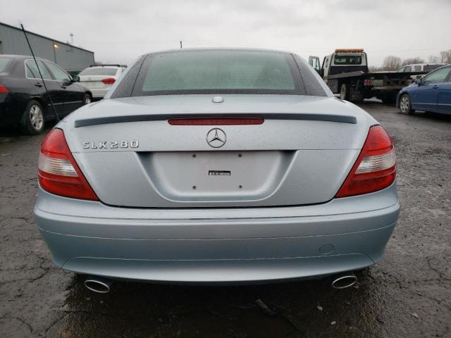 WDBWK54F28F175633 - 2008 MERCEDES-BENZ SLK 280 SILVER photo 6