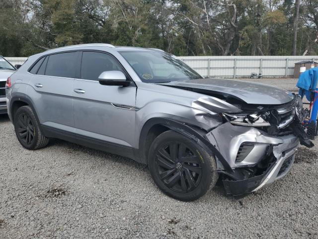 1V2JE2CA5PC216746 - 2023 VOLKSWAGEN ATLAS CROS SE Srebrny zdjęcie 4