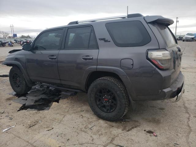 JTEBU5JR0J5555425 - 2018 TOYOTA 4RUNNER SR5/SR5 PREMIUM GRAY photo 2
