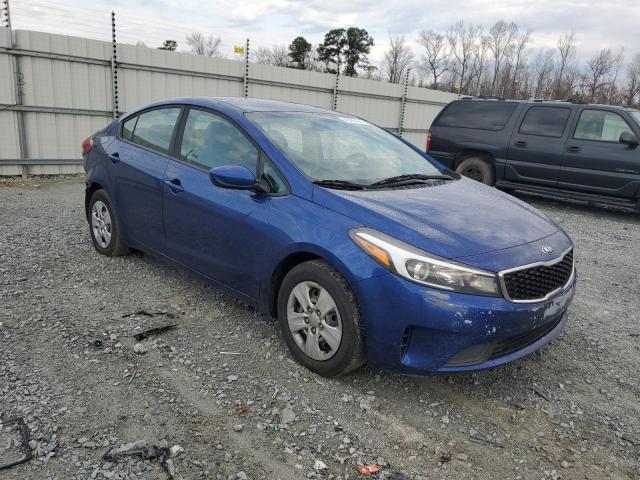 3KPFL4A79JE235932 - 2018 KIA FORTE LX BLUE photo 4