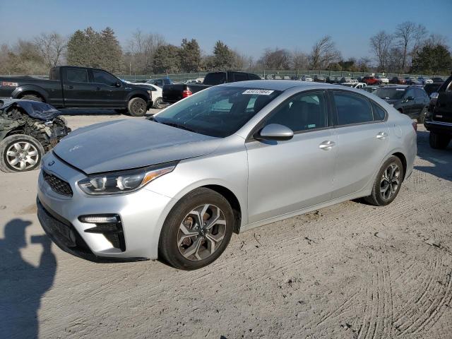 3KPF24AD3KE013221 - 2019 KIA FORTE FE SILVER photo 1