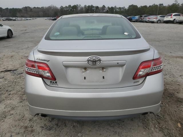 4T1BF3EK7BU644489 - 2011 TOYOTA CAMRY BASE SILVER photo 6