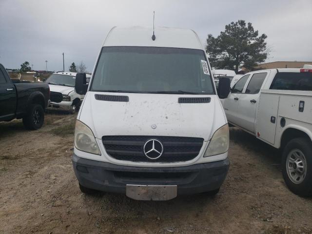 WD3PF1CC0D5732091 - 2013 MERCEDES-BENZ SPRINTER 3500 WHITE photo 5