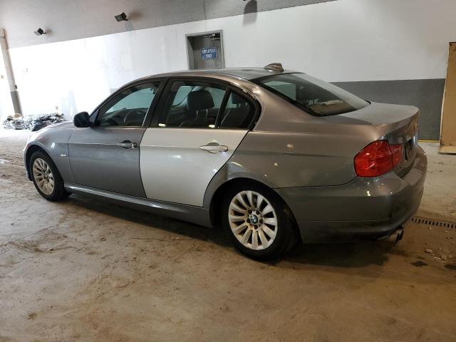 WBAPH57559NL78771 - 2009 BMW 328 I SULEV GRAY photo 2