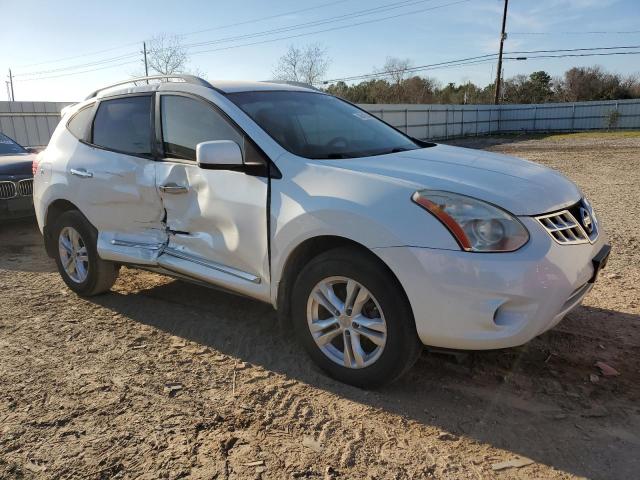 JN8AS5MT6DW028036 - 2013 NISSAN ROGUE S WHITE photo 4