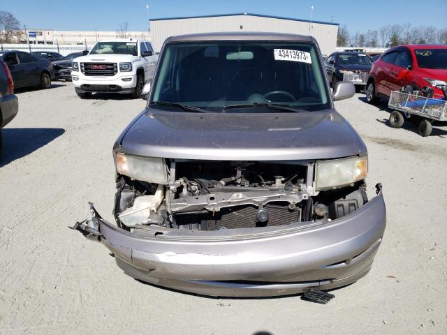 JTLKT324150189352 - 2005 TOYOTA SCION XB Сріблястий фото 5