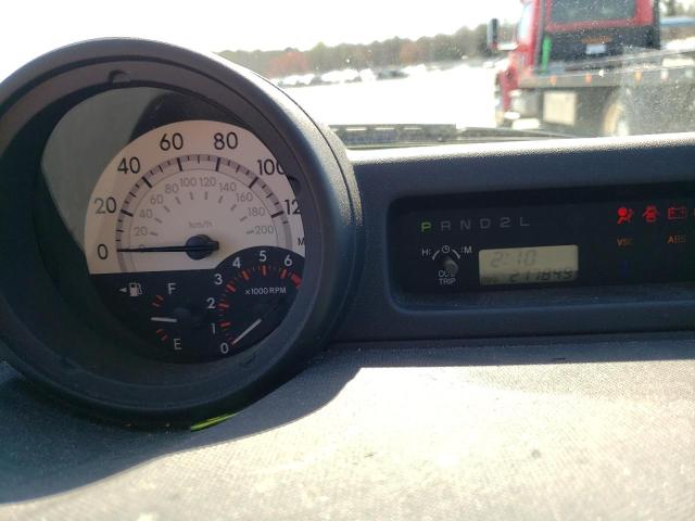 JTLKT324150189352 - 2005 TOYOTA SCION XB 银色 照片 9