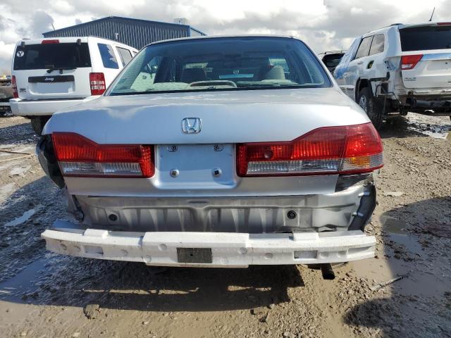 JHMCG564X1C002949 - 2001 HONDA ACCORD LX SILVER photo 6