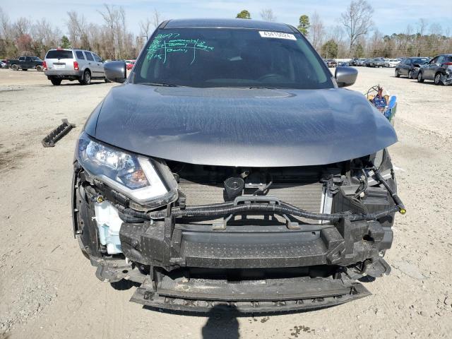 JN8AT2MT9HW383686 - 2017 NISSAN ROGUE S GRAY photo 5