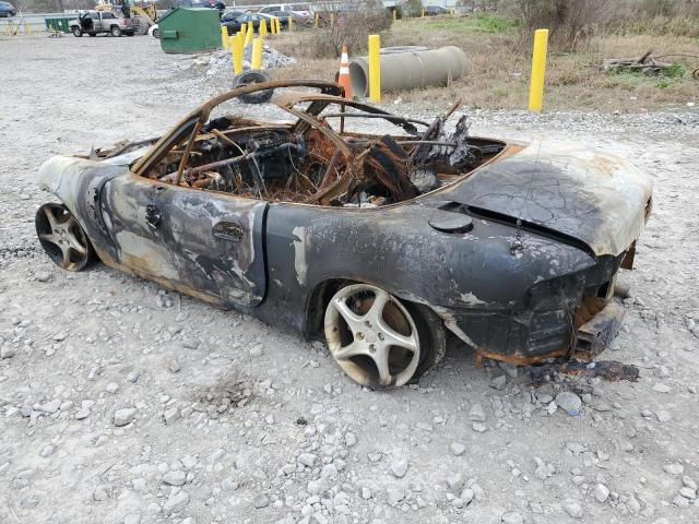 JM1NB353730312678 - 2003 MAZDA MX-5 MIATA BASE BLACK photo 2