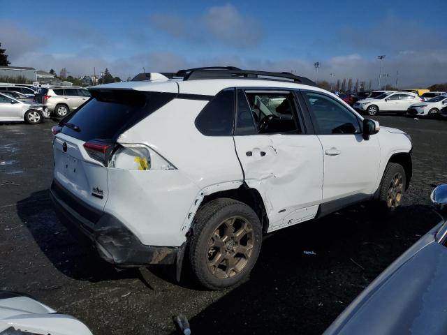 2T3UWRFV5PW184512 - 2023 TOYOTA RAV4 WOODLAND EDITION WHITE photo 3