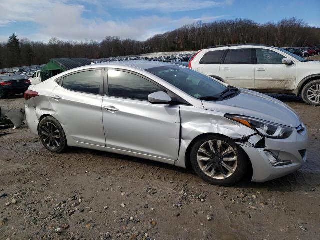 5NPDH4AE7FH547273 - 2015 HYUNDAI ELANTRA SE SILVER photo 4