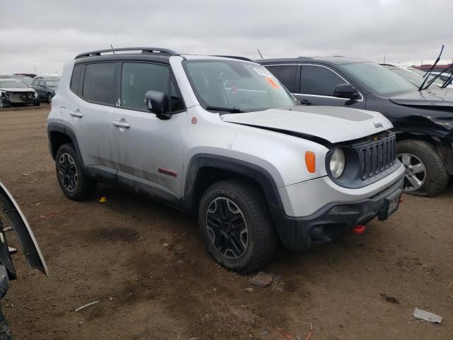 ZACCJBCT3FPC02832 - 2015 JEEP RENEGADE TRAILHAWK SILVER photo 4