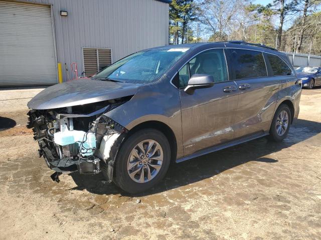 2021 TOYOTA SIENNA LE, 