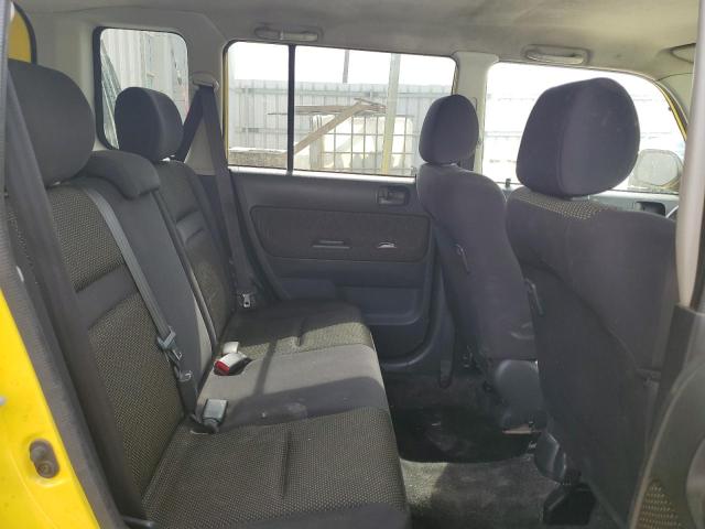 JTLKT324854016629 - 2005 TOYOTA SCION XB Gelb Foto 10