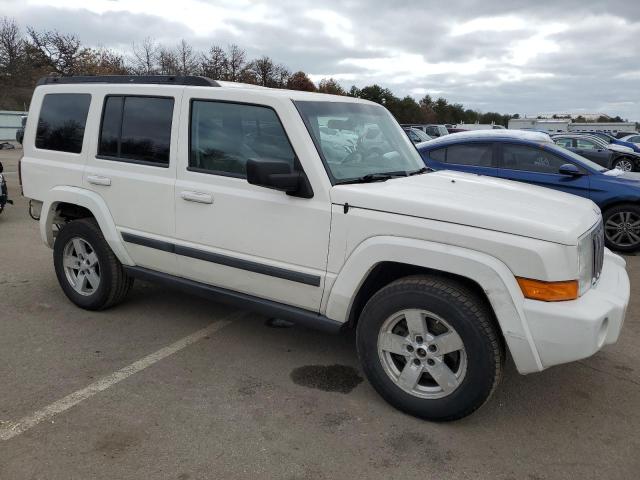 1J8HG48K37C637509 - 2007 JEEP COMMANDER 白色 照片 4