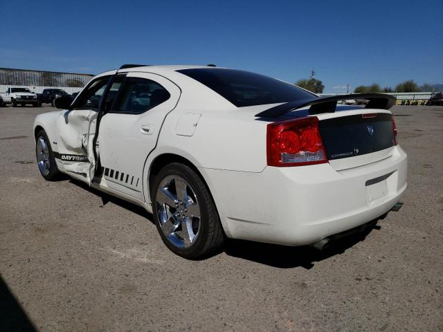 2B3LA53T69H574108 - 2009 DODGE CHARGER R/T WHITE photo 2