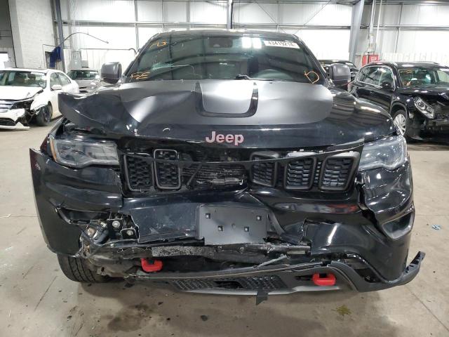 1C4RJFLT2JC394565 - 2018 JEEP GRAND CHER TRAILHAWK BLACK photo 5