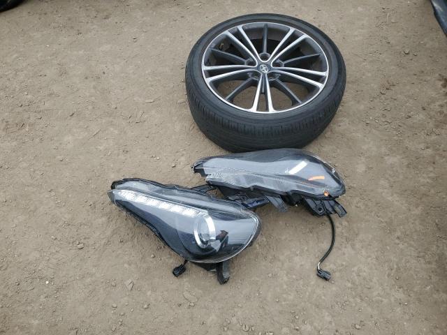 JF1ZNAA11D2707193 - 2013 TOYOTA SCION FR-S BLUE photo 12