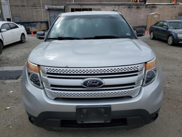 1FM5K7D84DGB52610 - 2013 FORD EXPLORER XLT SILVER photo 5