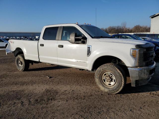 1FT7W2BT9JEB40035 - 2018 FORD F250 SUPER DUTY WHITE photo 4