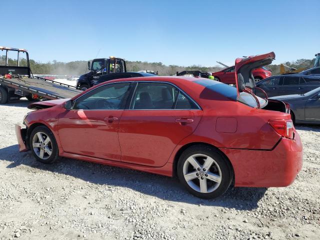 4T1BF1FK6DU644537 - 2013 TOYOTA CAMRY L RED photo 2