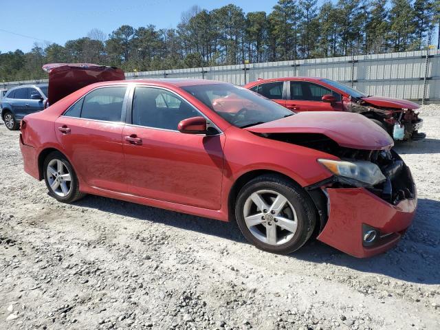 4T1BF1FK6DU644537 - 2013 TOYOTA CAMRY L RED photo 4