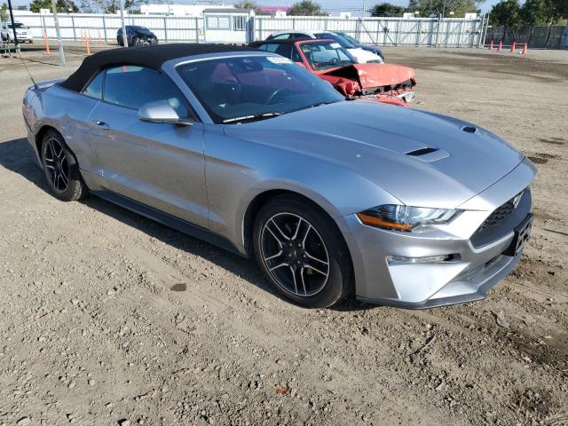 1FATP8UH6N5107786 - 2022 FORD MUSTANG SILVER photo 4