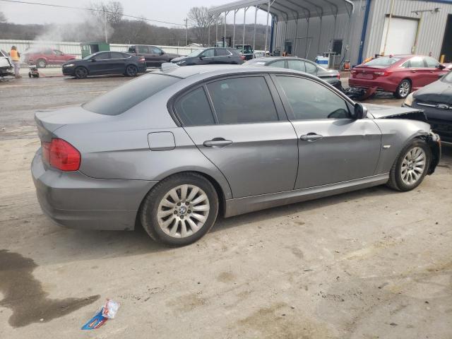 WBAPH73579A171940 - 2009 BMW 328 I SILVER photo 3